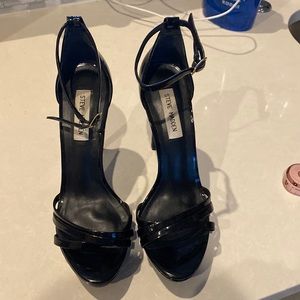 Steve Madden 5inch heel sandal